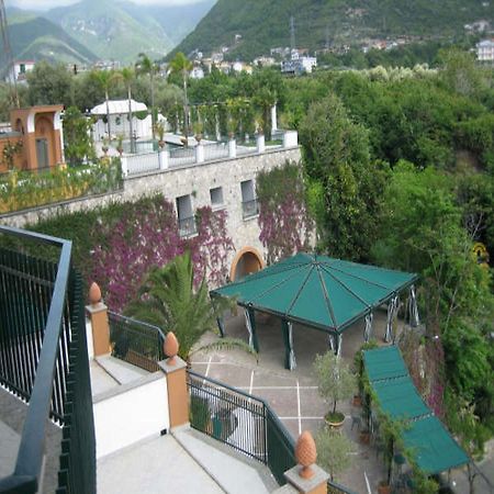 Hotel Dei Congressi Кастелламмаре-ді-Стабія Екстер'єр фото